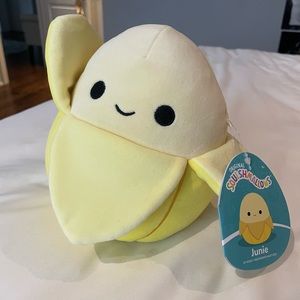 Junie the banana squishmallow 💛